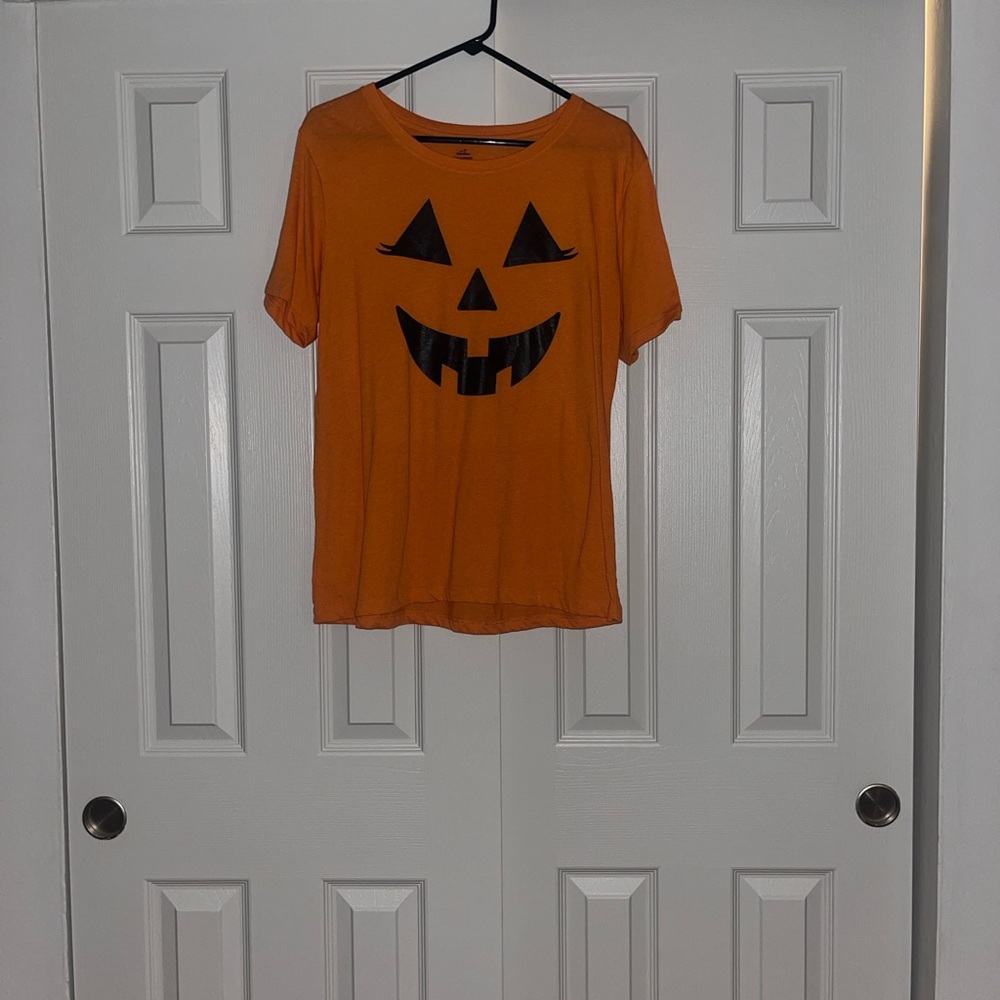 Women's Orange Pumpkin Face Short Sleeve Tee